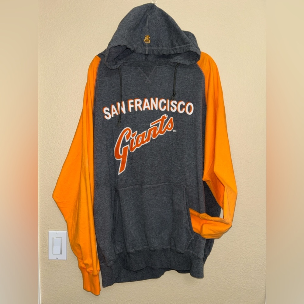 San Francisco Giants XL Hoodie by Moonlight Graham – NWT, Genuine MLB Gear